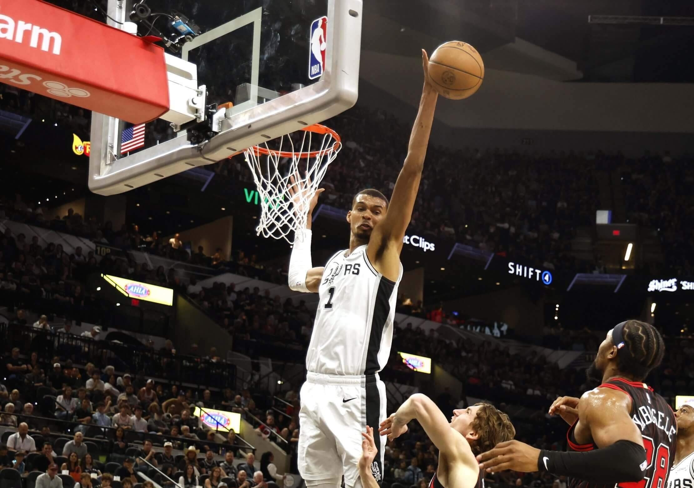 Victor Wembanyama Wins NBA Defensive Player of the Year 2026 with Unanimous Vote, Becomes Youngest DPOY Since 1983