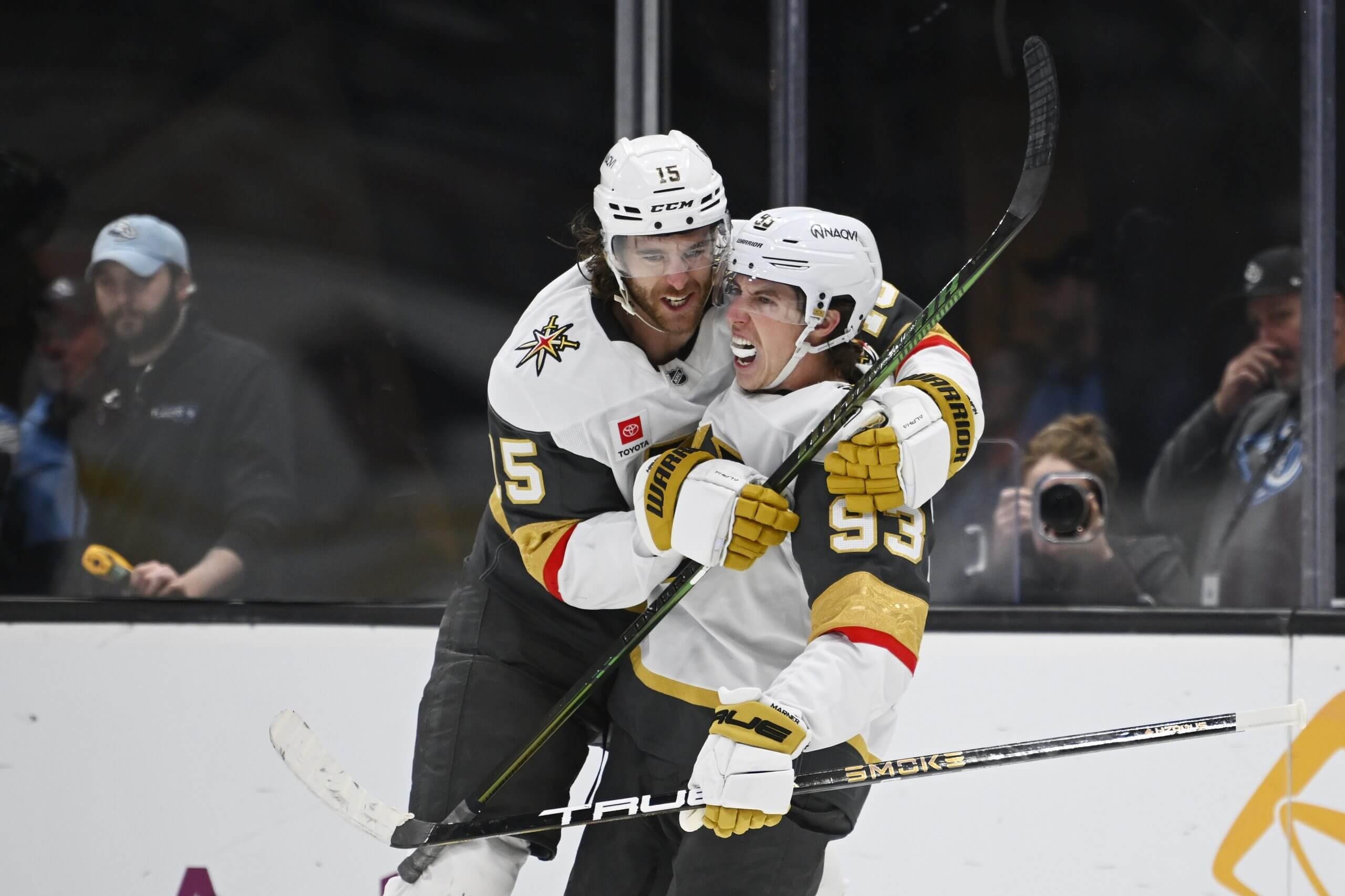 Golden Knights Beat Mammoth 5-1 in Game 6, Advance to Round 2