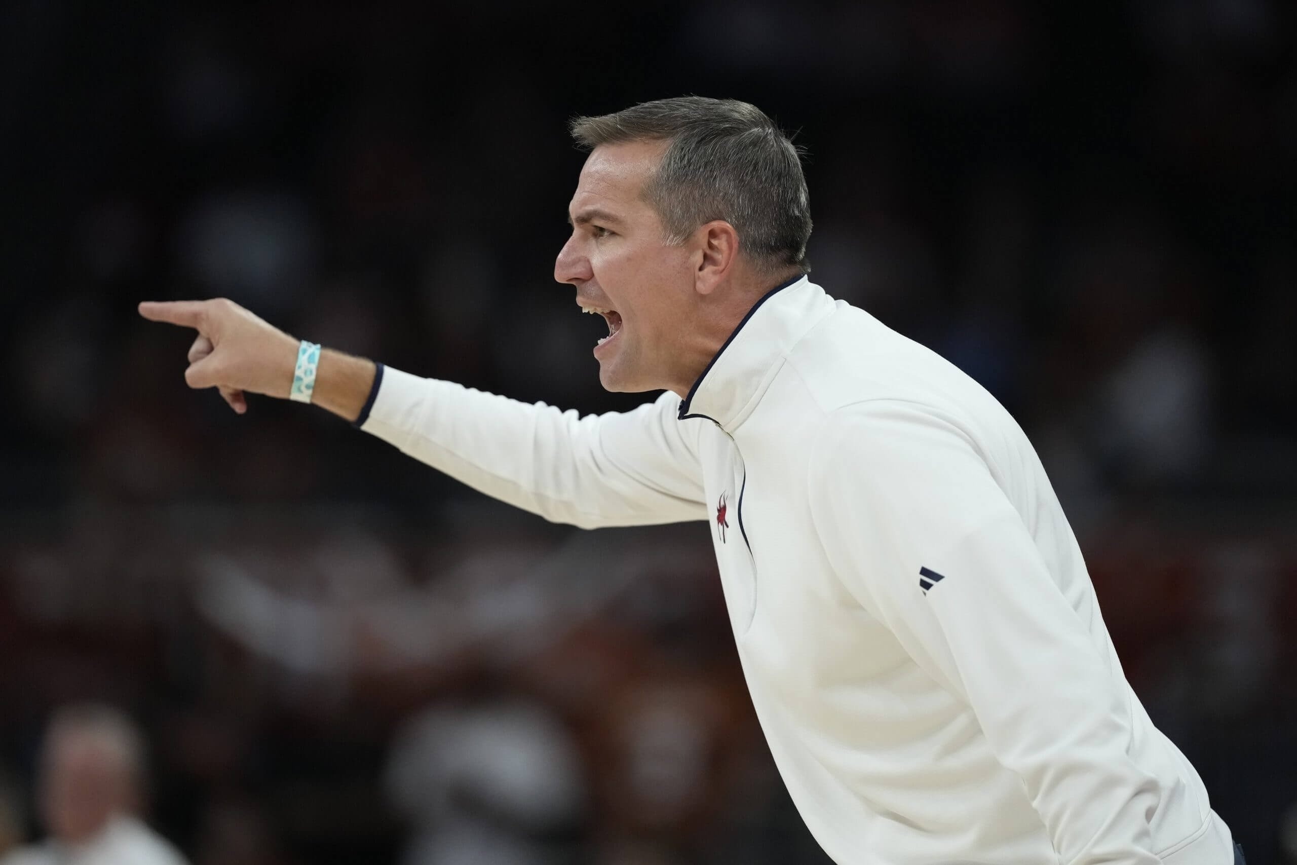 Virginia hires Aaron Roussell as women's basketball head coach