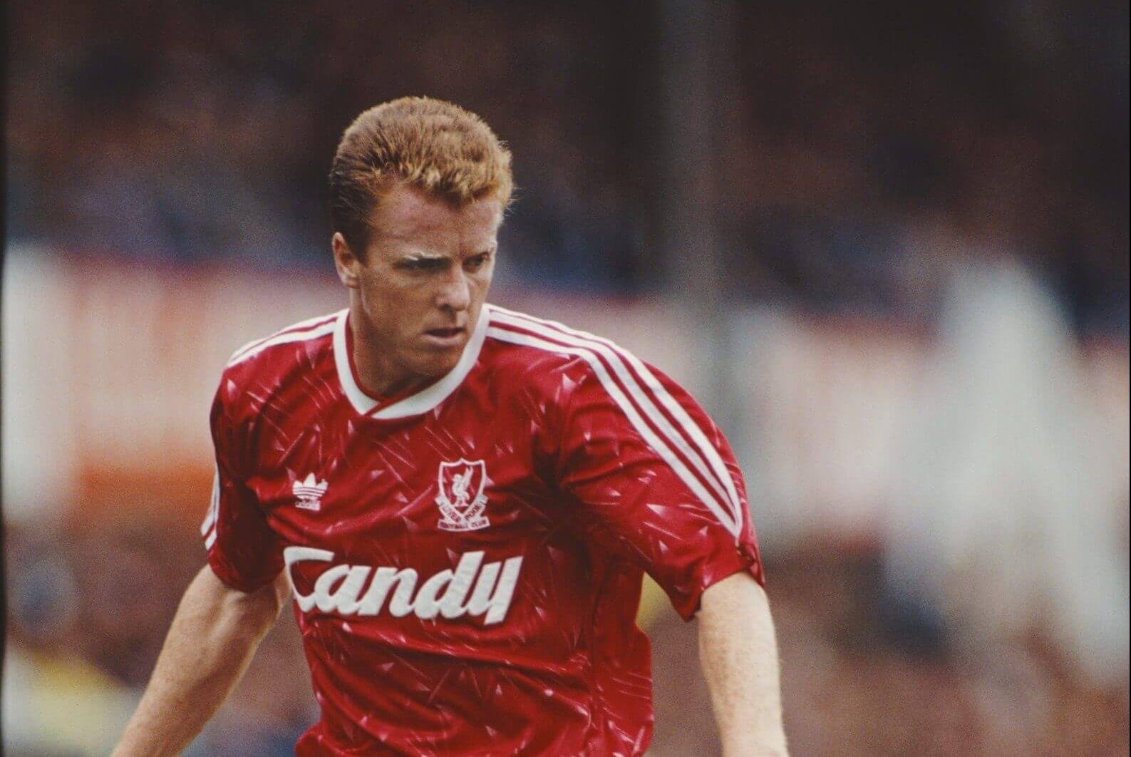 Steve Nicol to Auction 50+ Liverpool Medals, Shirts & Awards