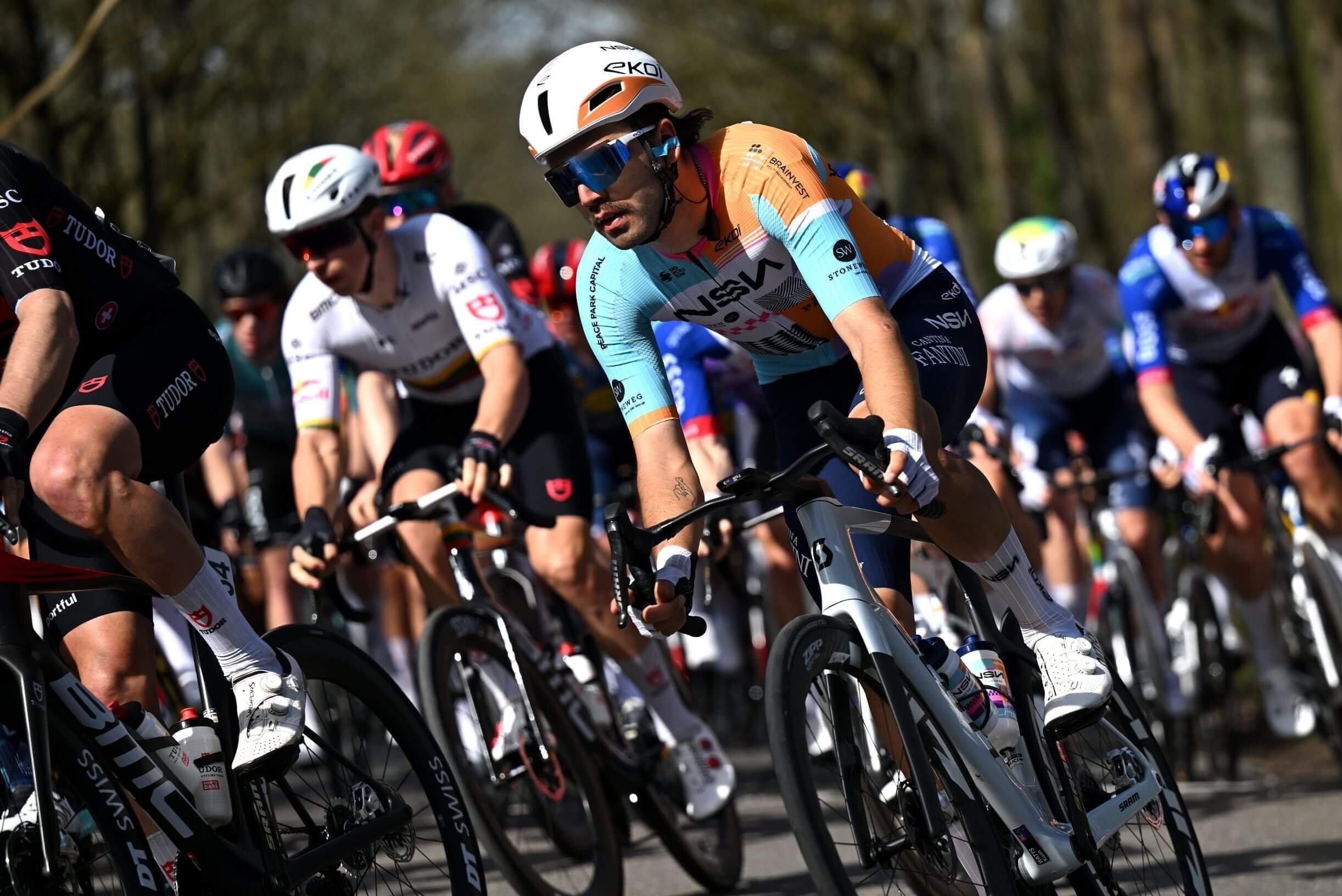 New Zealand Cyclist Kiaan Watts Banned 25 Days for Punching Rival