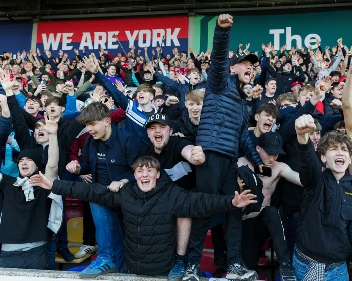 York City Near Promotion After 96th‑Minute Win Over Altrincham
